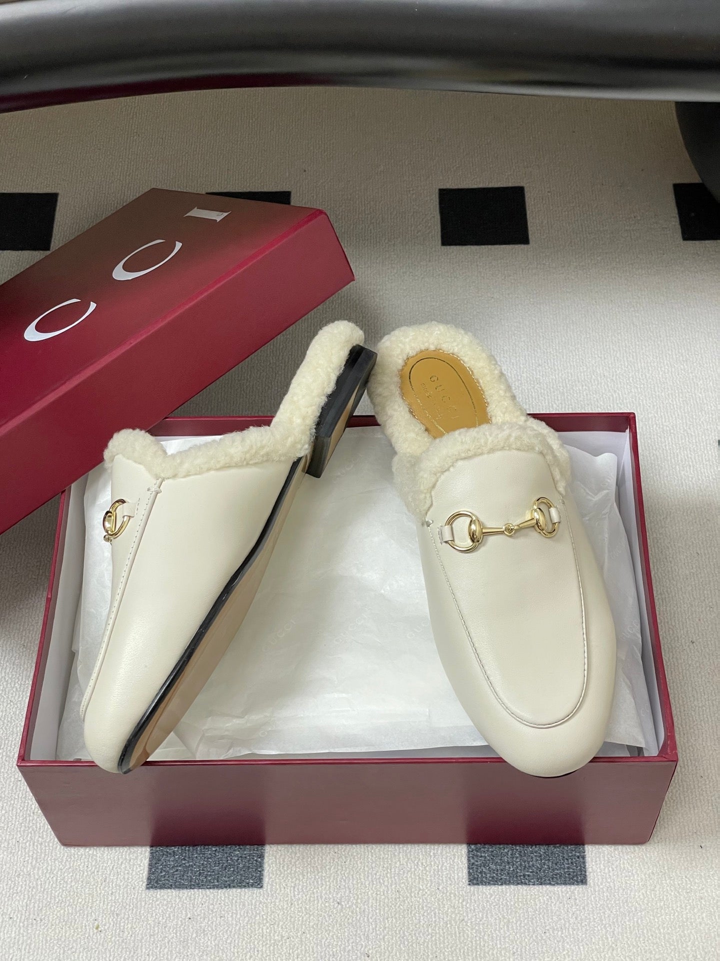 GG horsebit flat mules white cowhide 534712