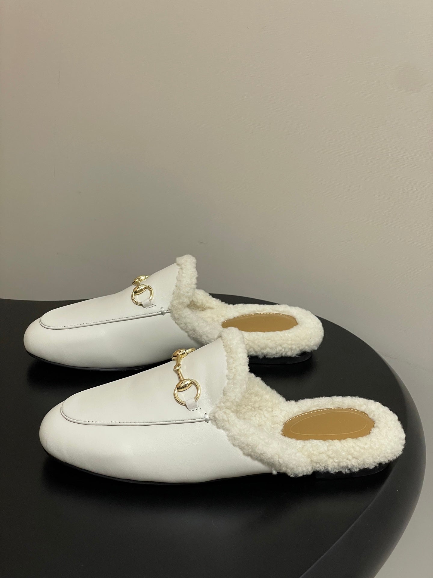 GG horsebit flat mules white cowhide 534712