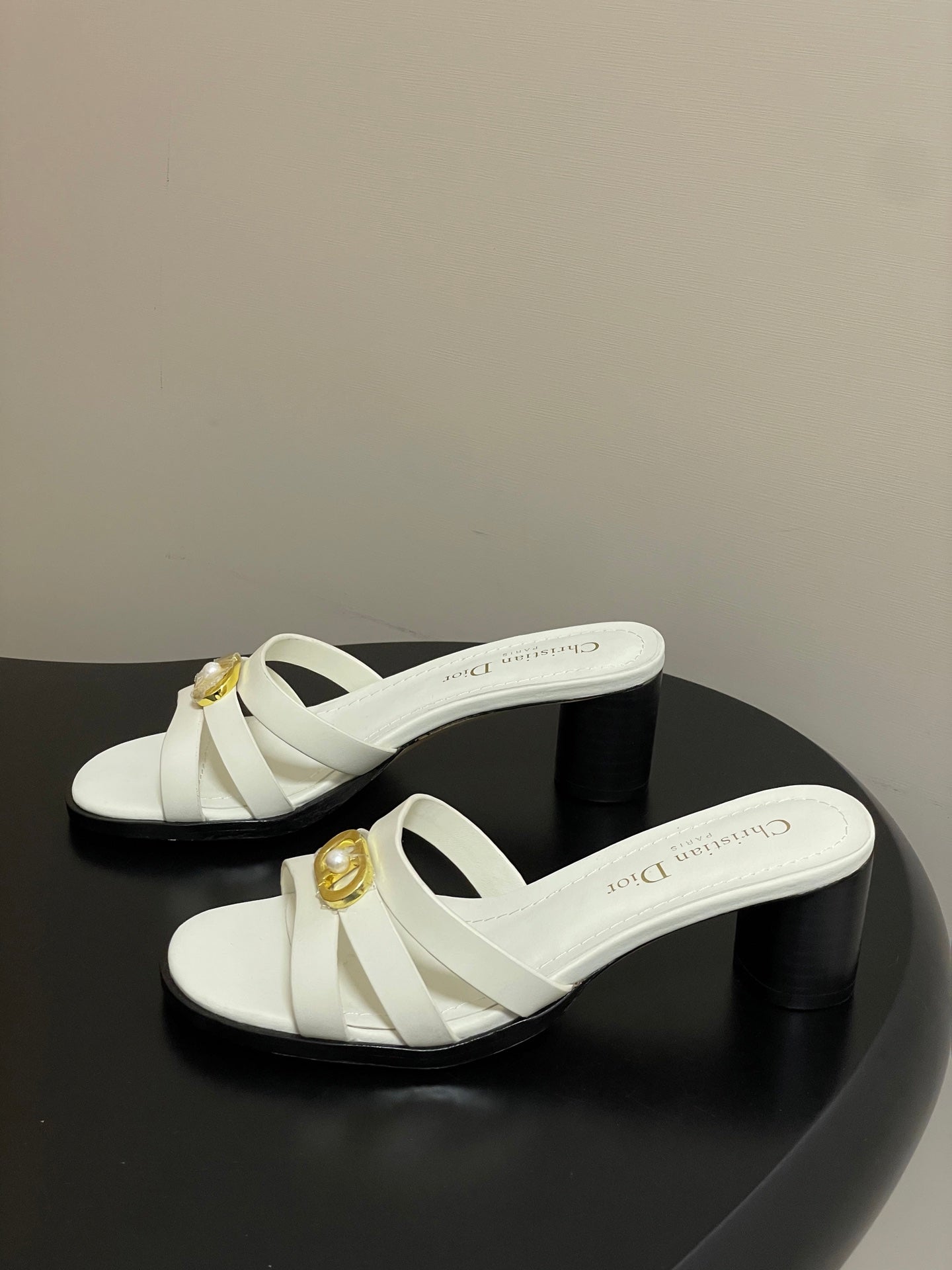 CD 26 Chunky Heel Sandals 50 White Leather 593525