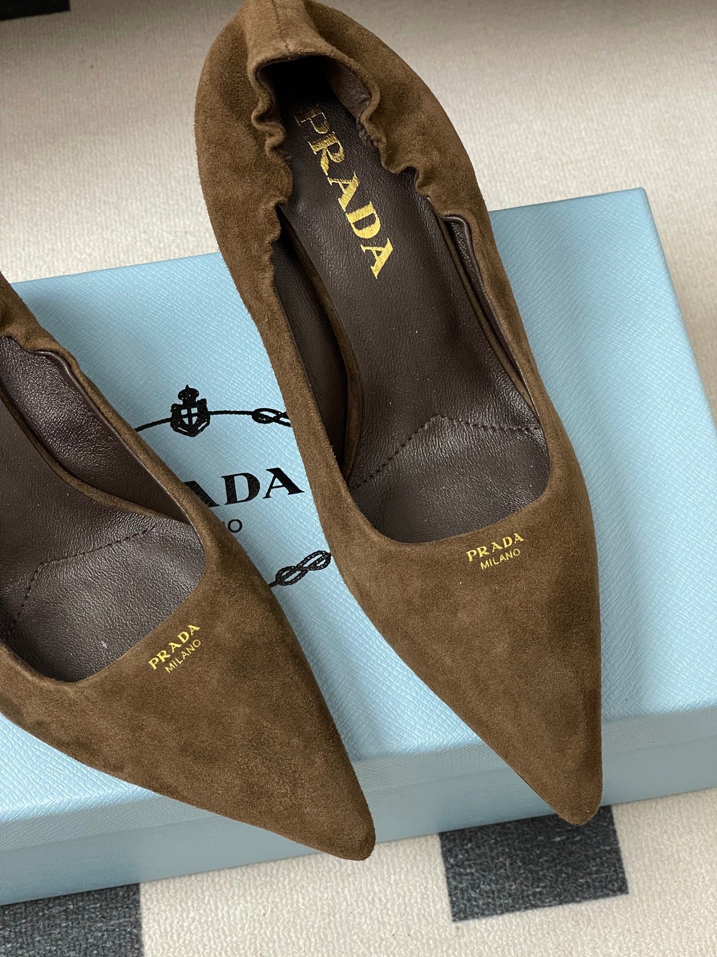 PRA 26SS Pointed Toe Heels Brown Suede 593833