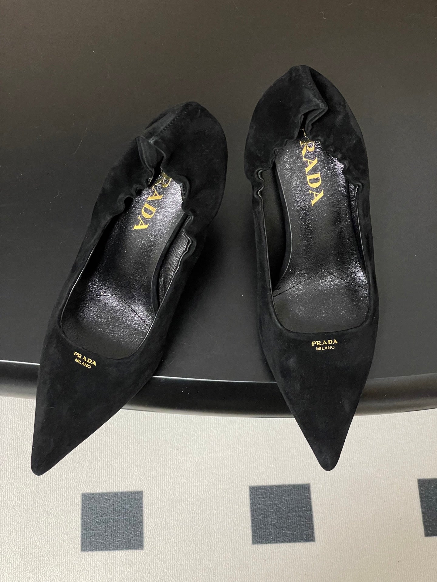 PRA 26SS Pointed Toe Heels Black Suede 593834