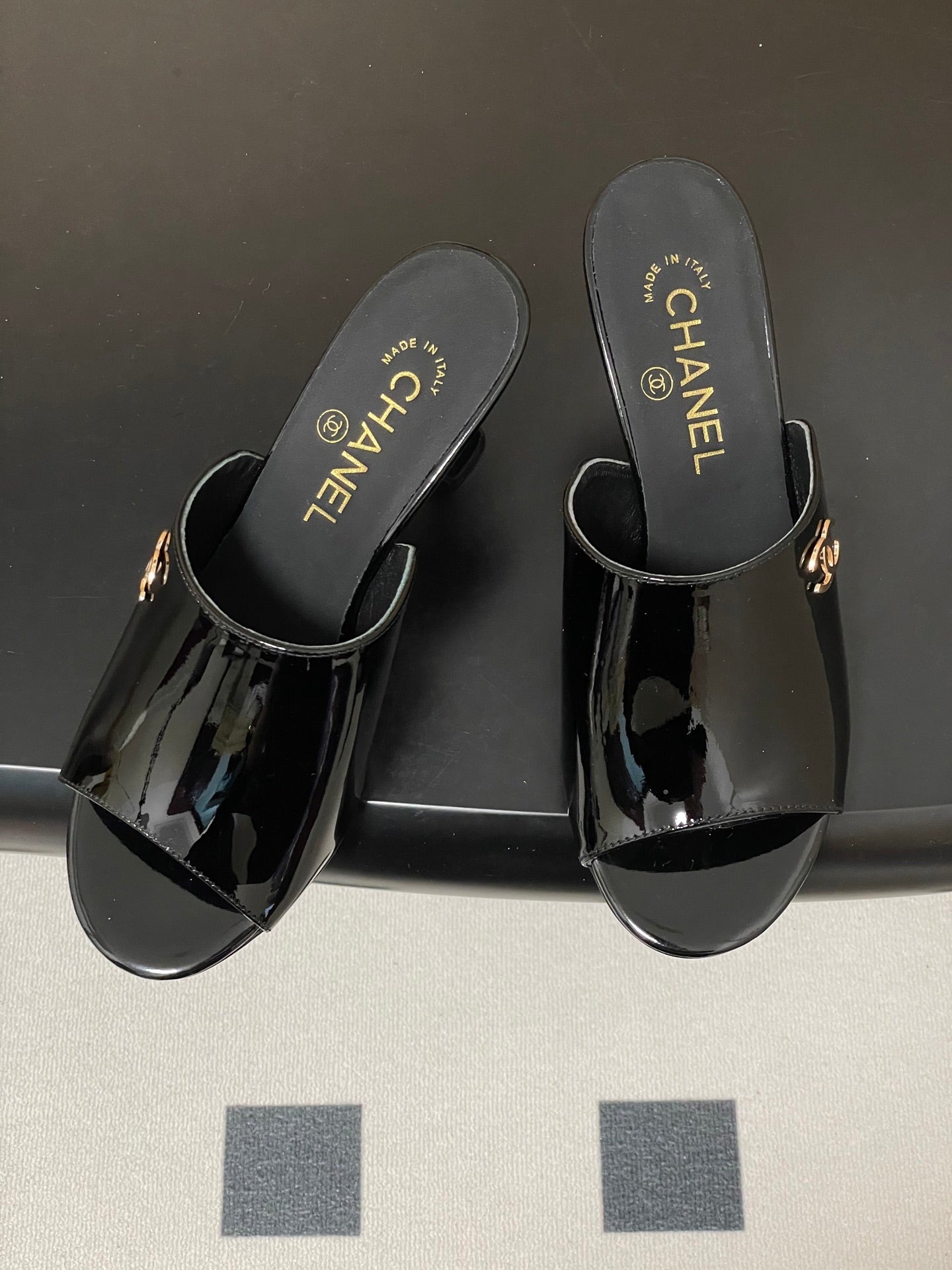 CC 26 Sandal Black Patent Leather 593323