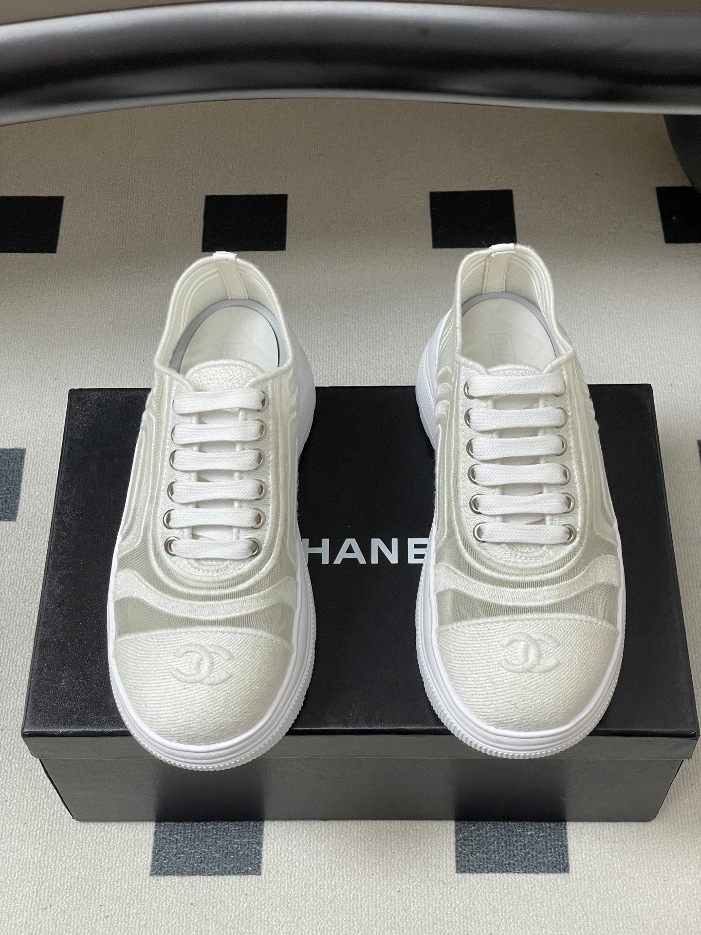 CC 26 Platform Sneaker White Fabric Mesh 593349