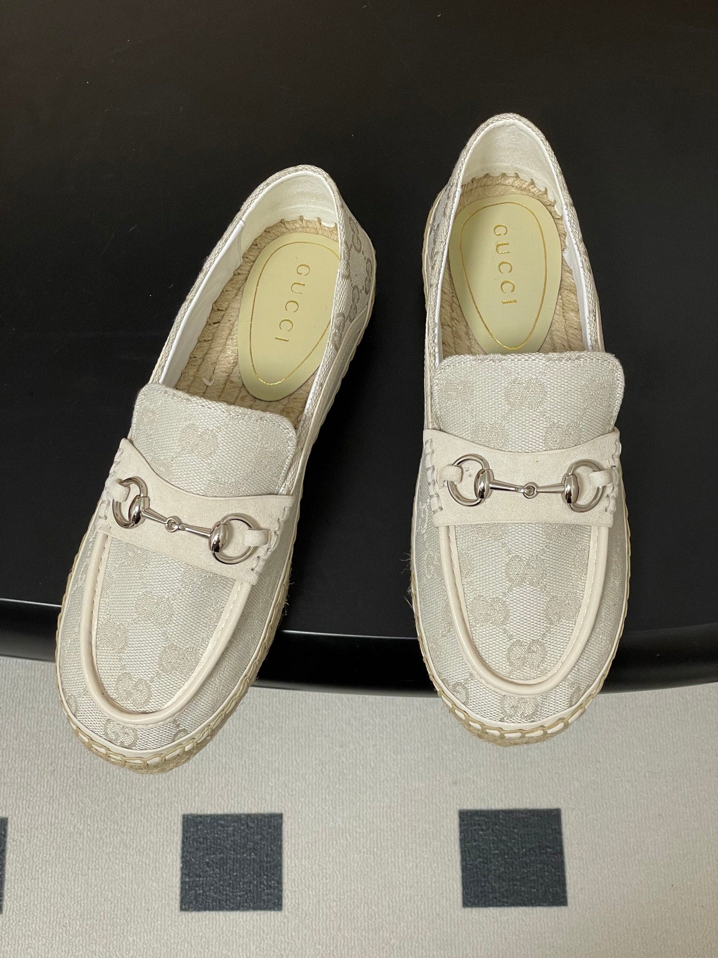 GG 26ss Slip-on Loafers Ivory Denim 593495