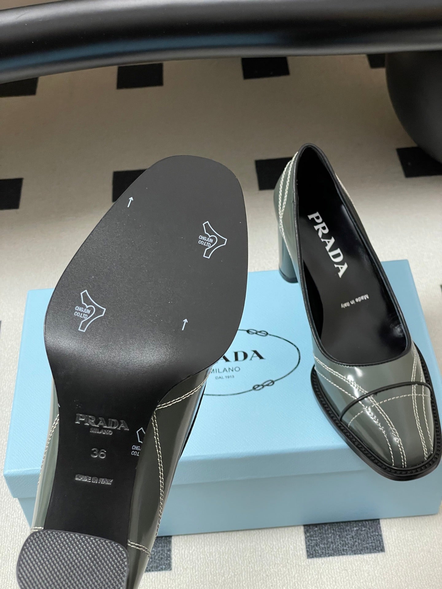 PRA 26SS Pump 70 Dark Olive Green Cowhide 593841