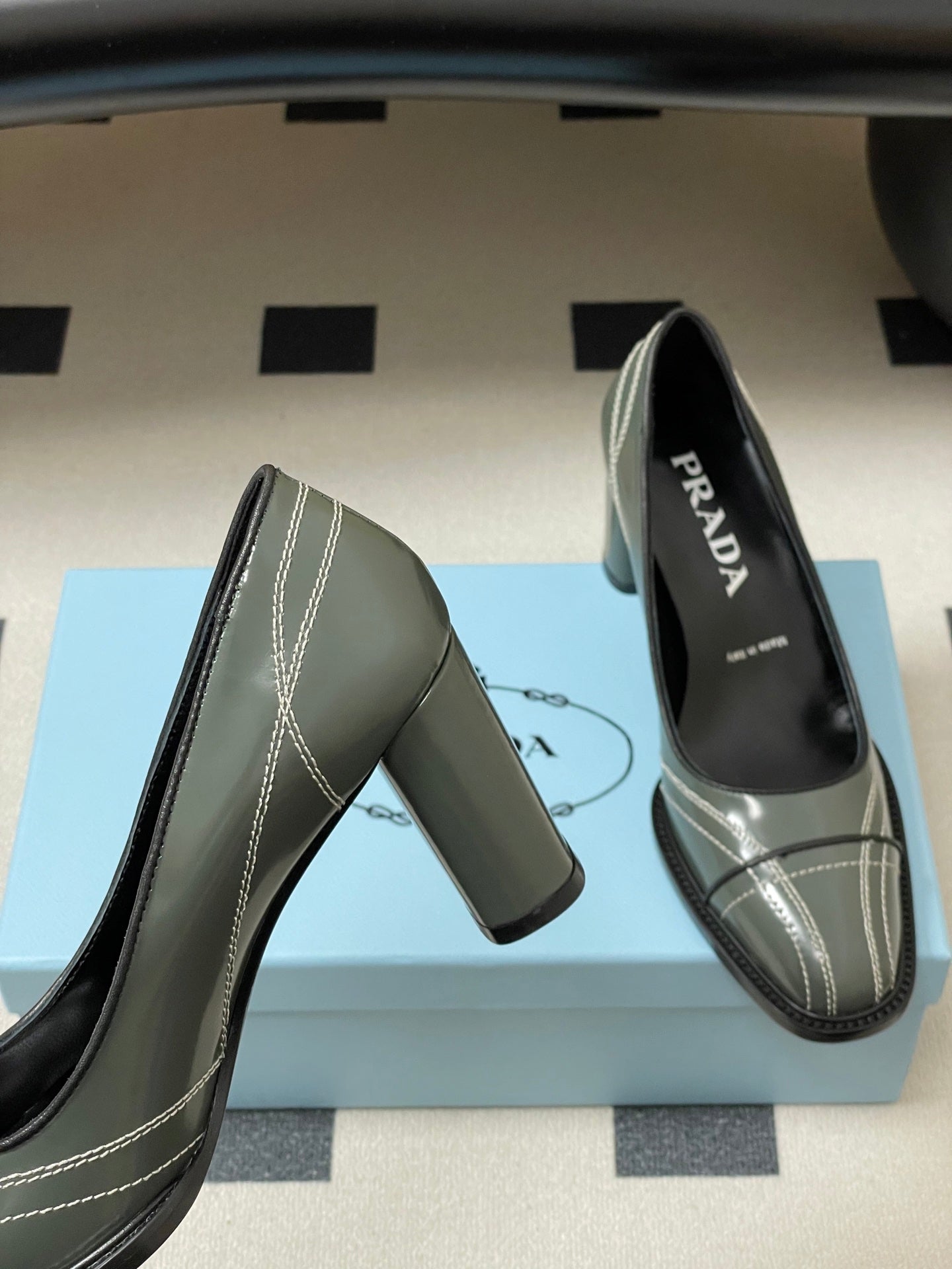 PRA 26SS Pump 70 Dark Olive Green Cowhide 593841