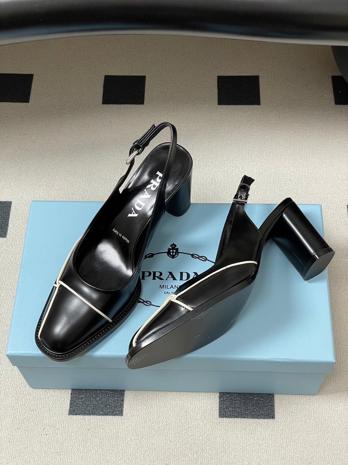 PRA 26SS Slingback 70 Black White Cowhide 593846