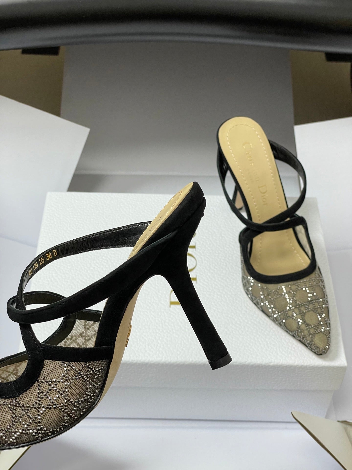 CD 26 High-Heeled Mules Black Beige Mesh Sheepskin 593588