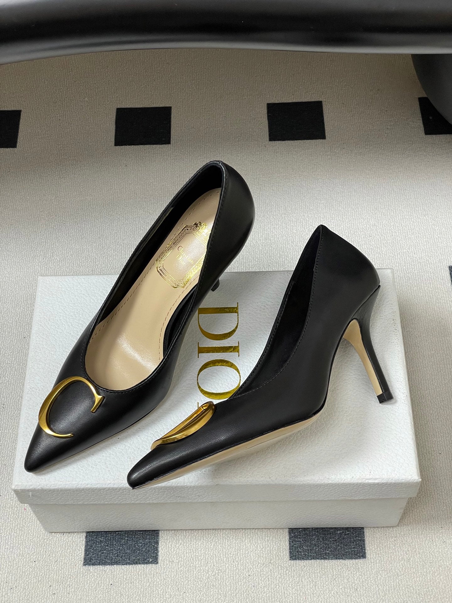 CD 26 High-Heeled 85 Pumps Black Cowhide 593593