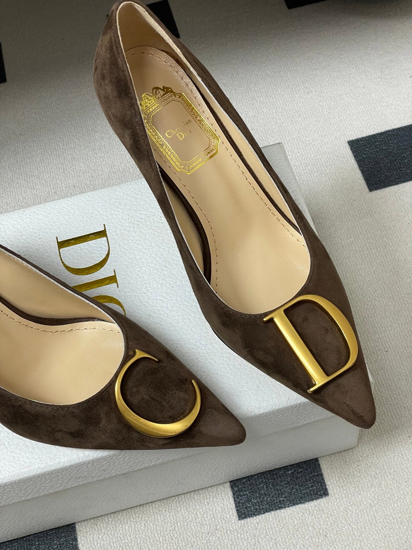 CD 26 High-Heeled 85 Pumps Dark Brown Suede 593594