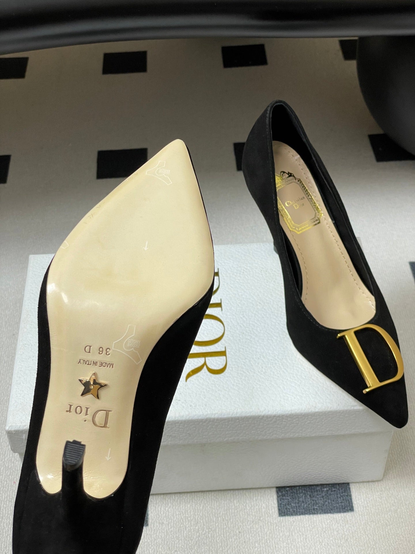 CD 26 High-Heeled 85 Pumps Black Suede 593596