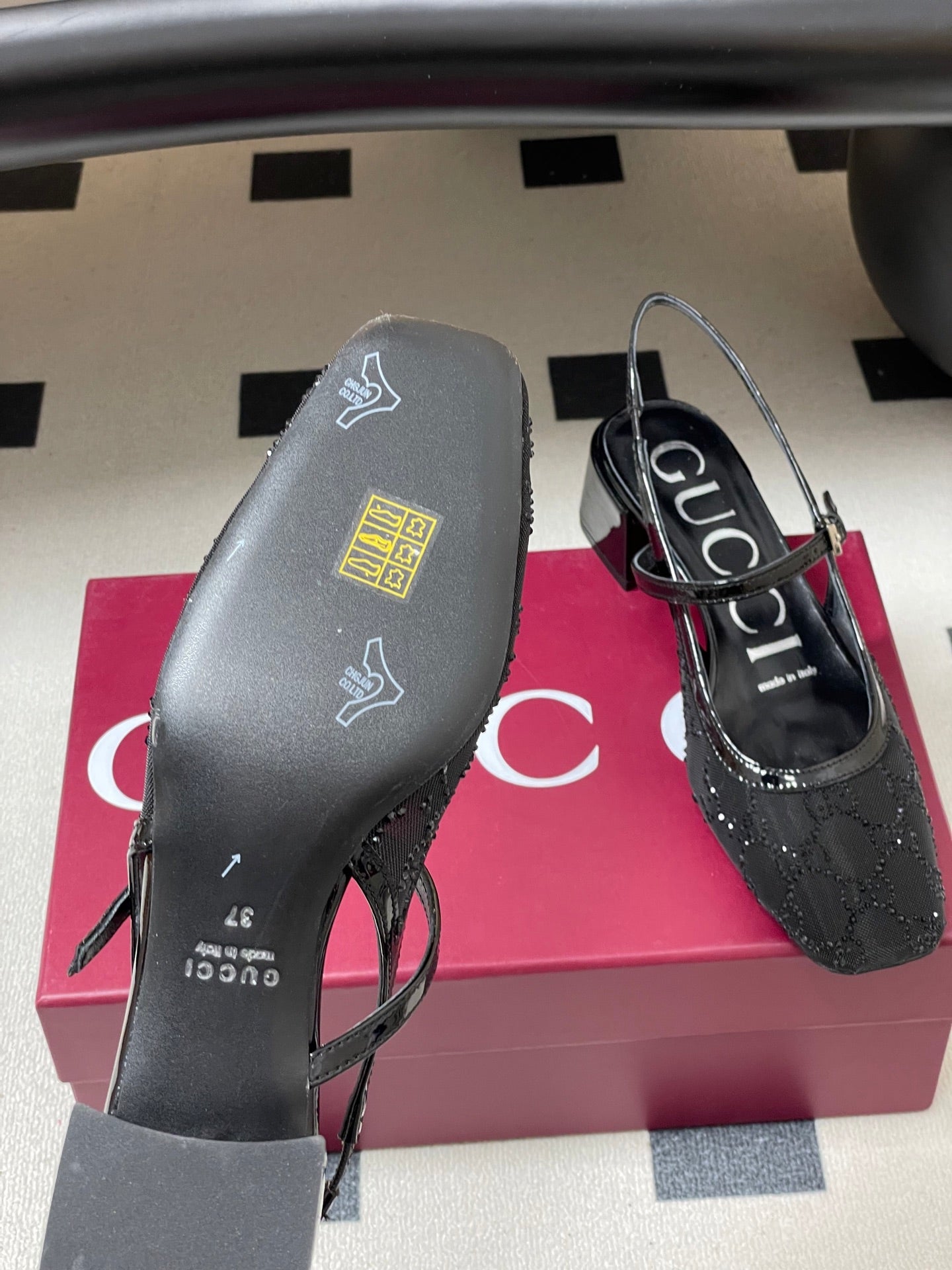 GG 26ss Crystal Rhinestone Mary Jane Black Mesh Fabric 593511