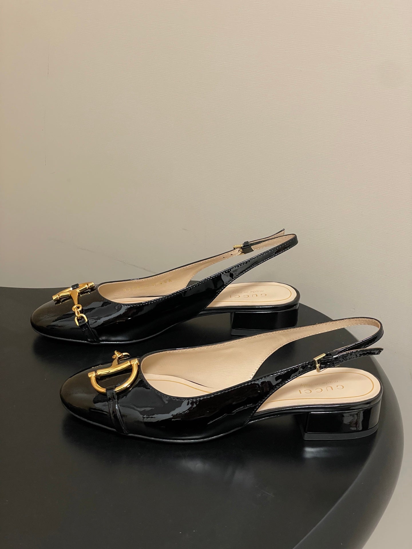 GG 26ss Big D Half HorseBit Mary Jane Black Patent Leather 593506