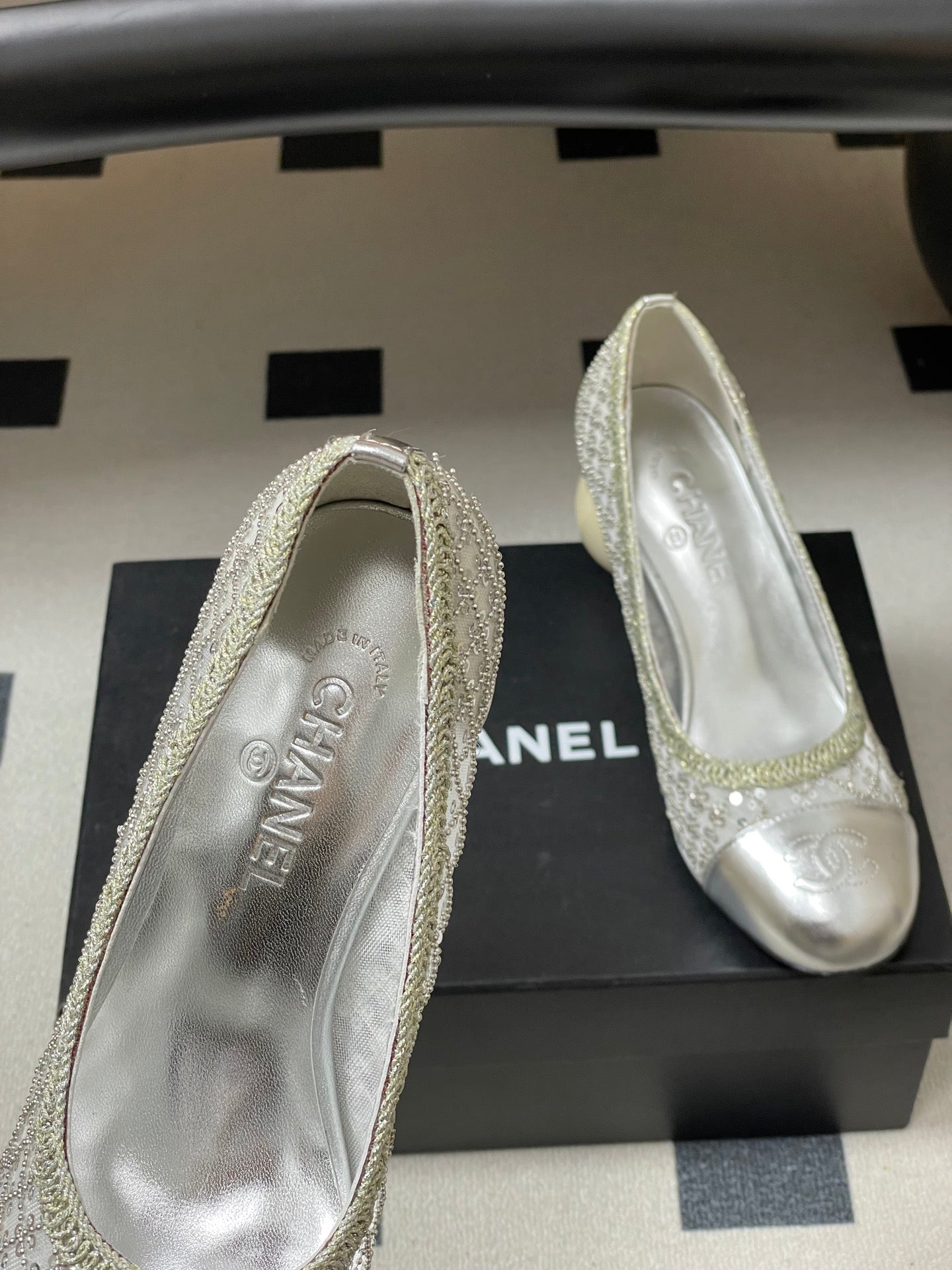 CC 26 Beaded Sequin Pump With Double C Pearl Heel Silver Mesh Leather 593160