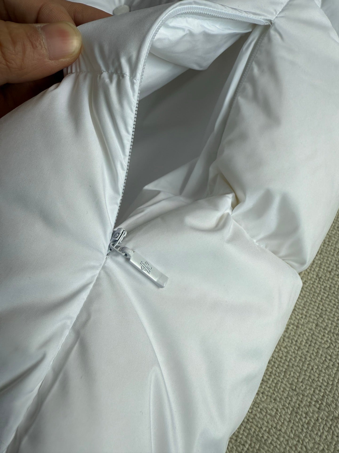 MC 2025 Down Vest White Nylon (Copy)