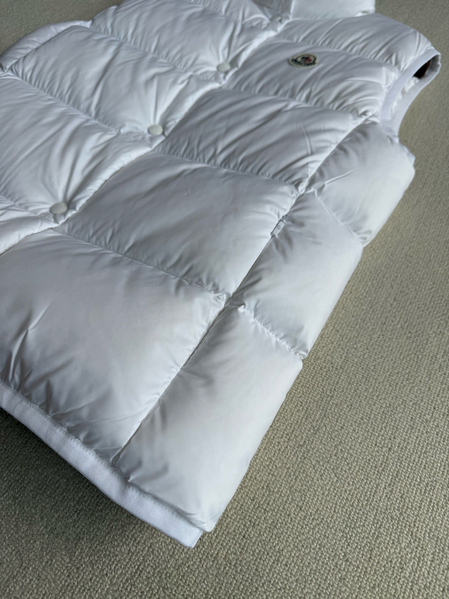 MC 2025 Down Vest White Nylon (Copy)