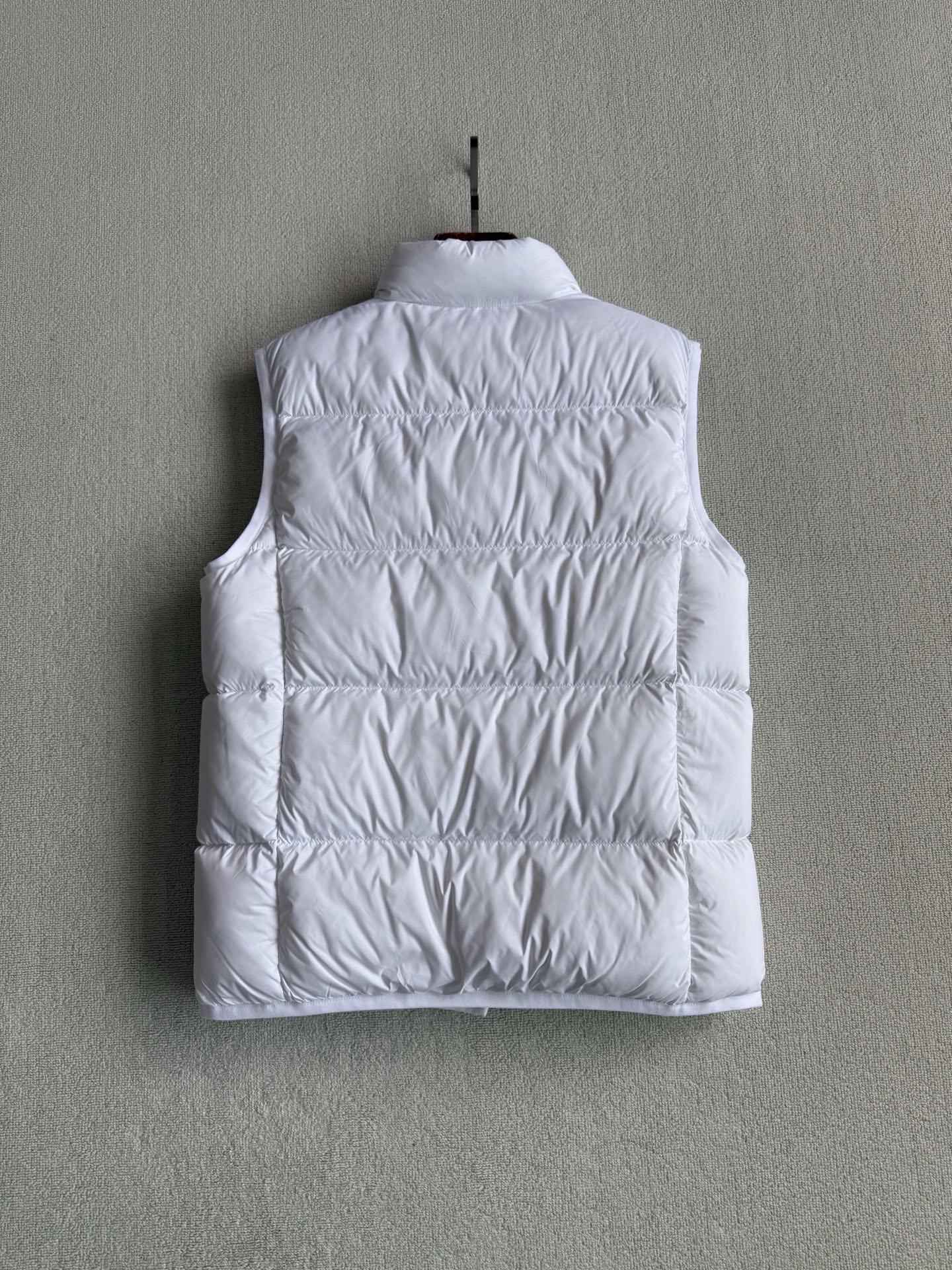 MC 2025 Down Vest White Nylon (Copy)