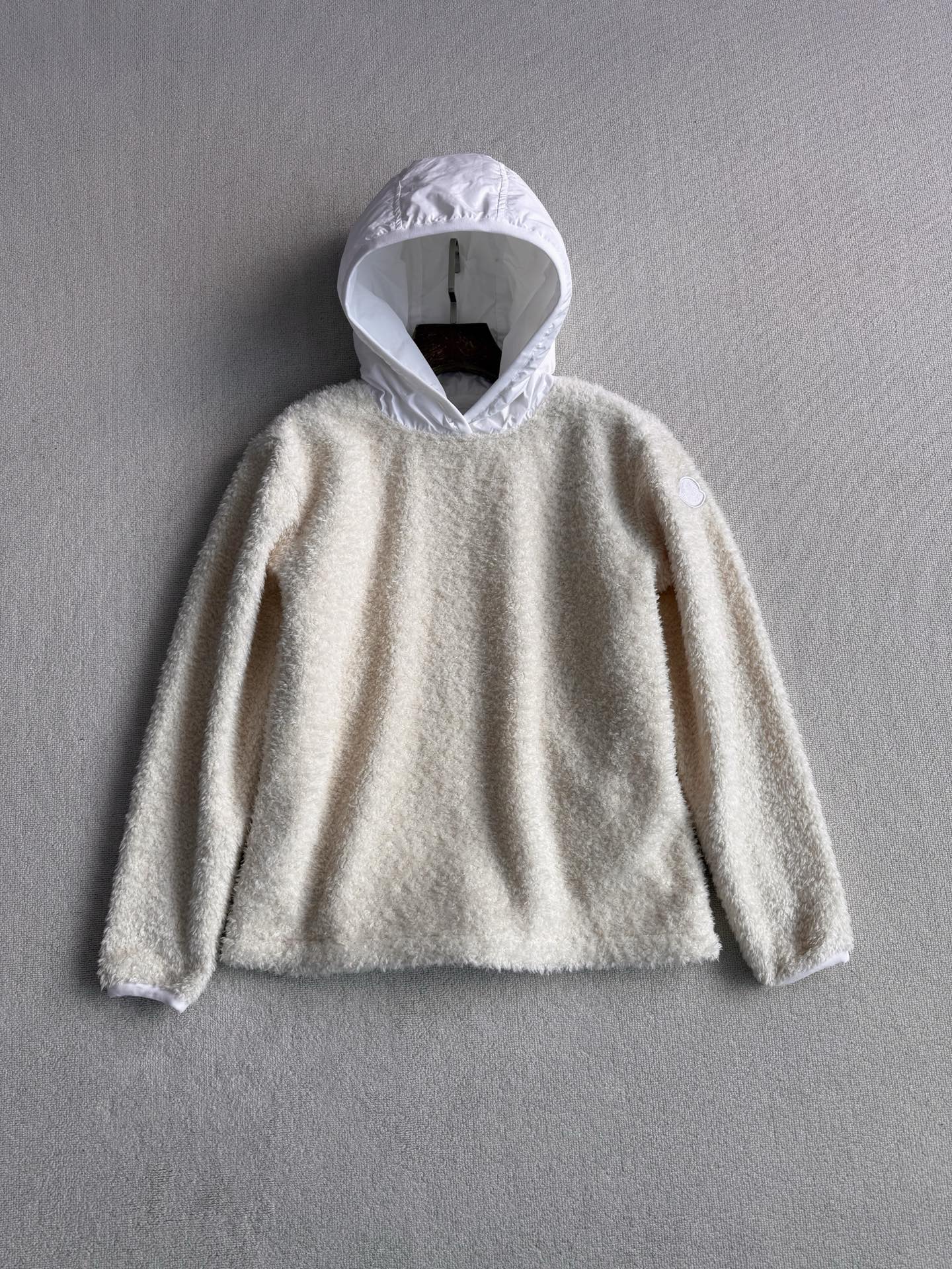 MC 2025 Sweatshirt Ivory White Teddy Felt Fabric