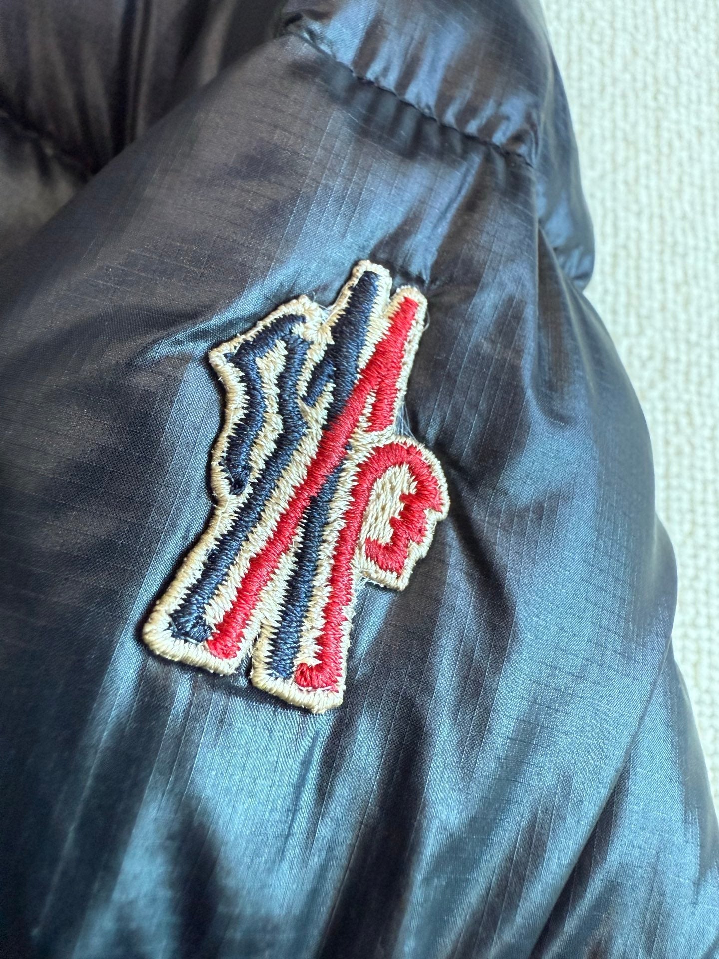 MC 2025 Short Down Jacket Black Gloss Polyester