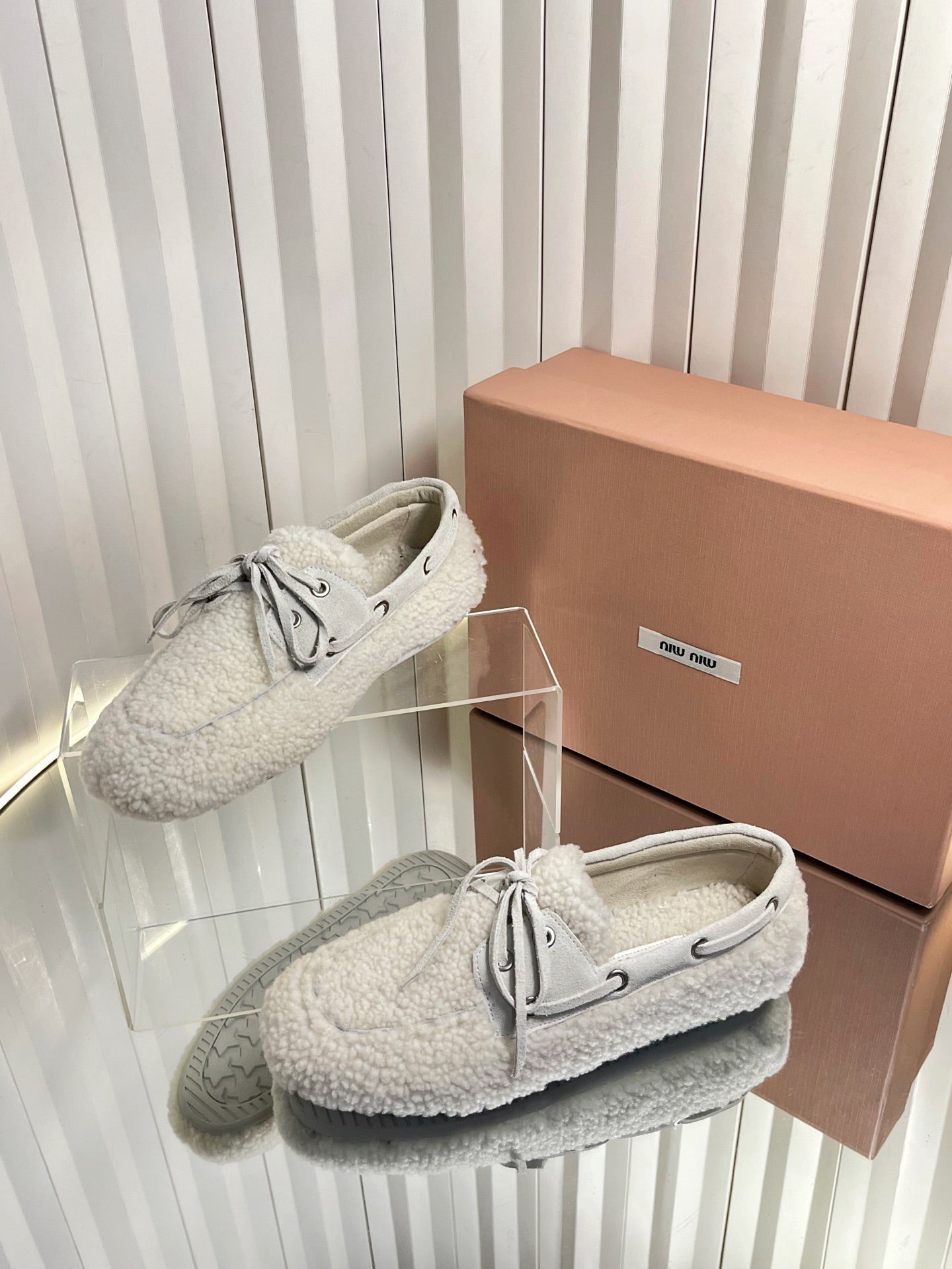 Miumiu 25 Loafer White Wool 548413