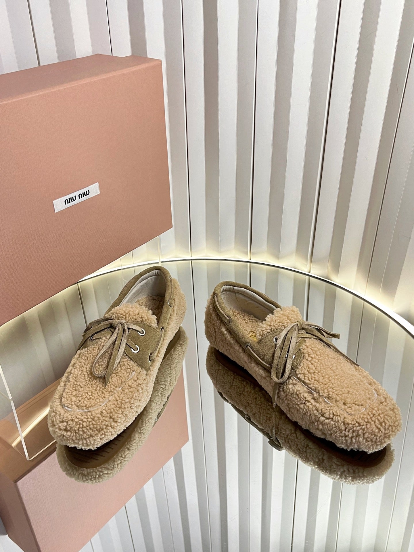 Miumiu 25 Loafer Beige Wool 548415