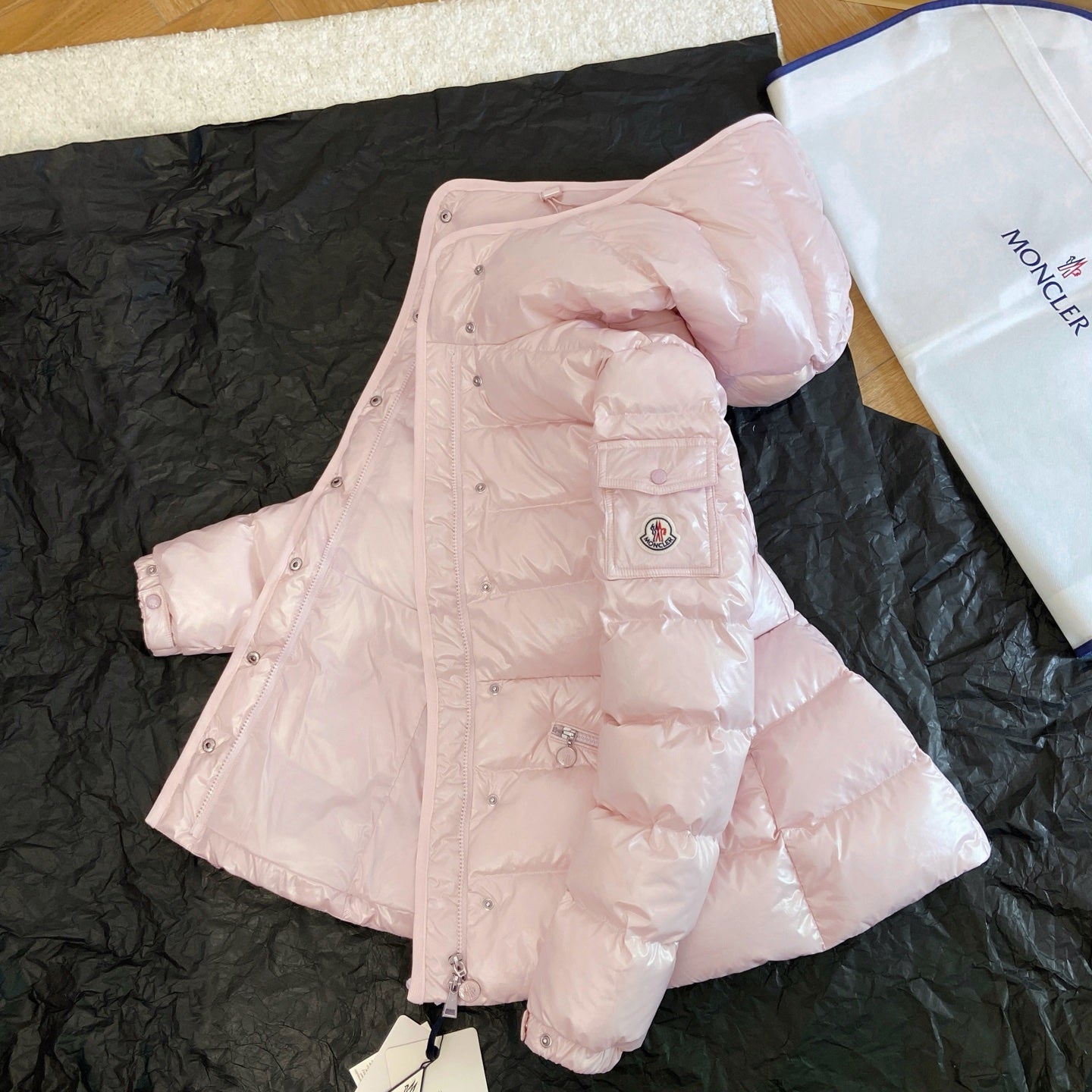 Moncler 2025 Barante Jacket Pink Polyester Down