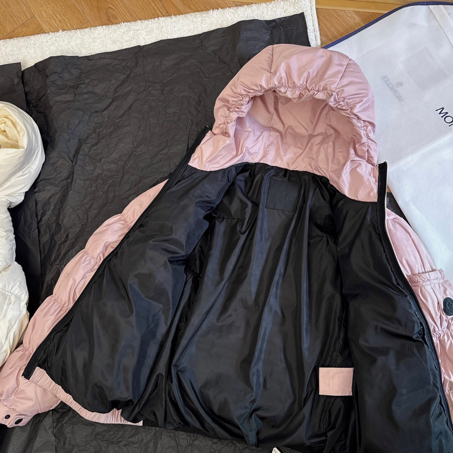 Moncler 2025 Medonte Jacket Pink Polyester Down