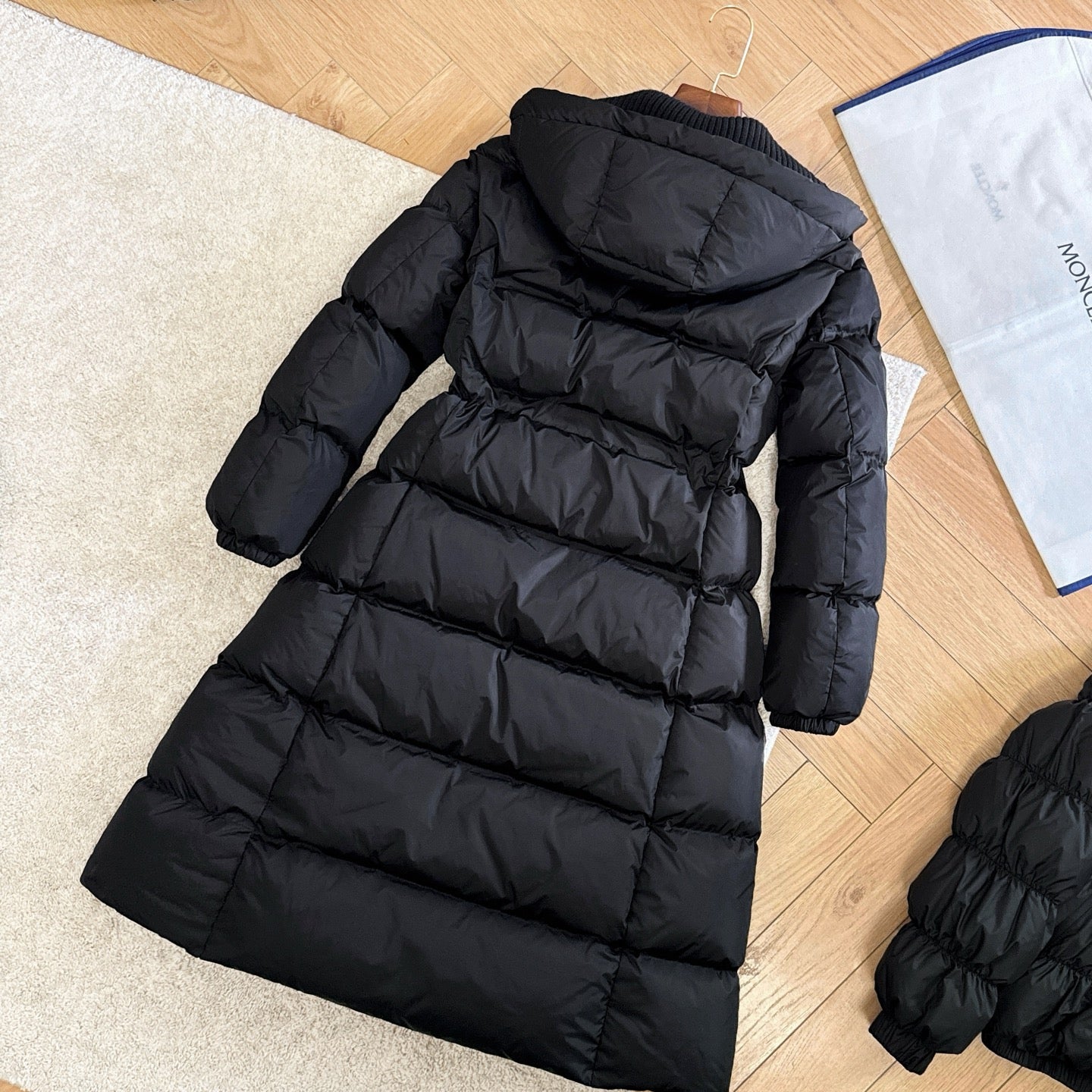 Moncler 2025 Chamer Wool-Trimmed Hooded Long Jacket Black Down