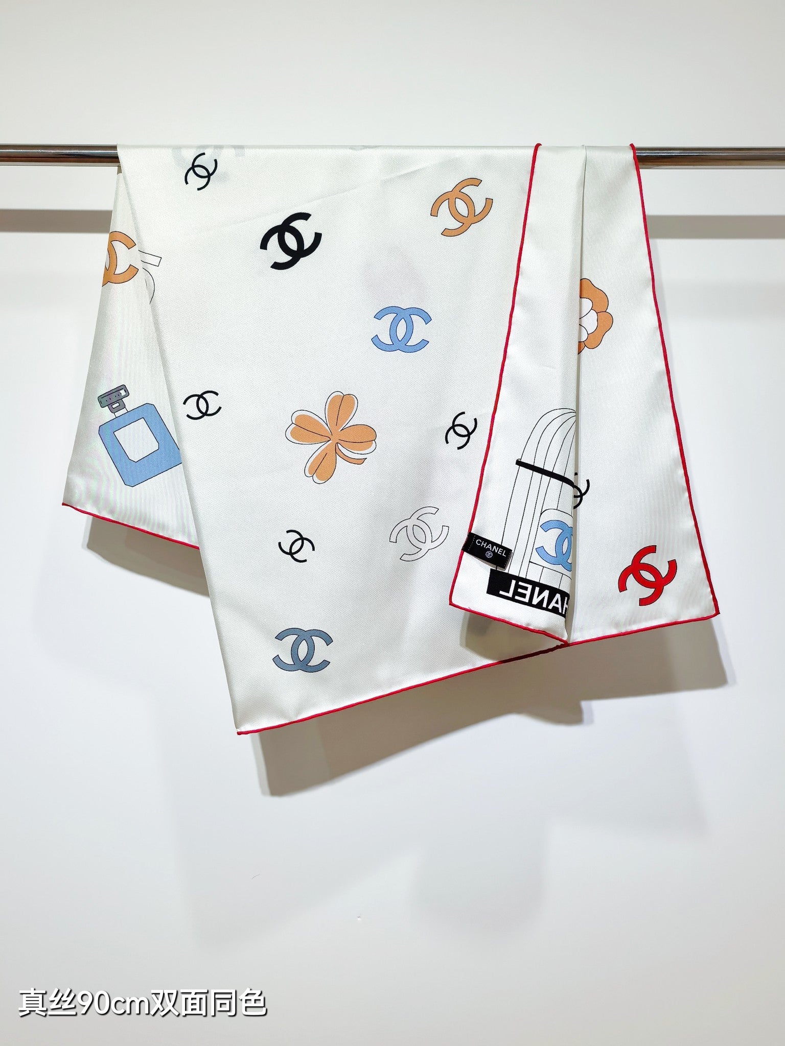 CC 25 Scarf 90CM In White Colorful Cashmere 293046