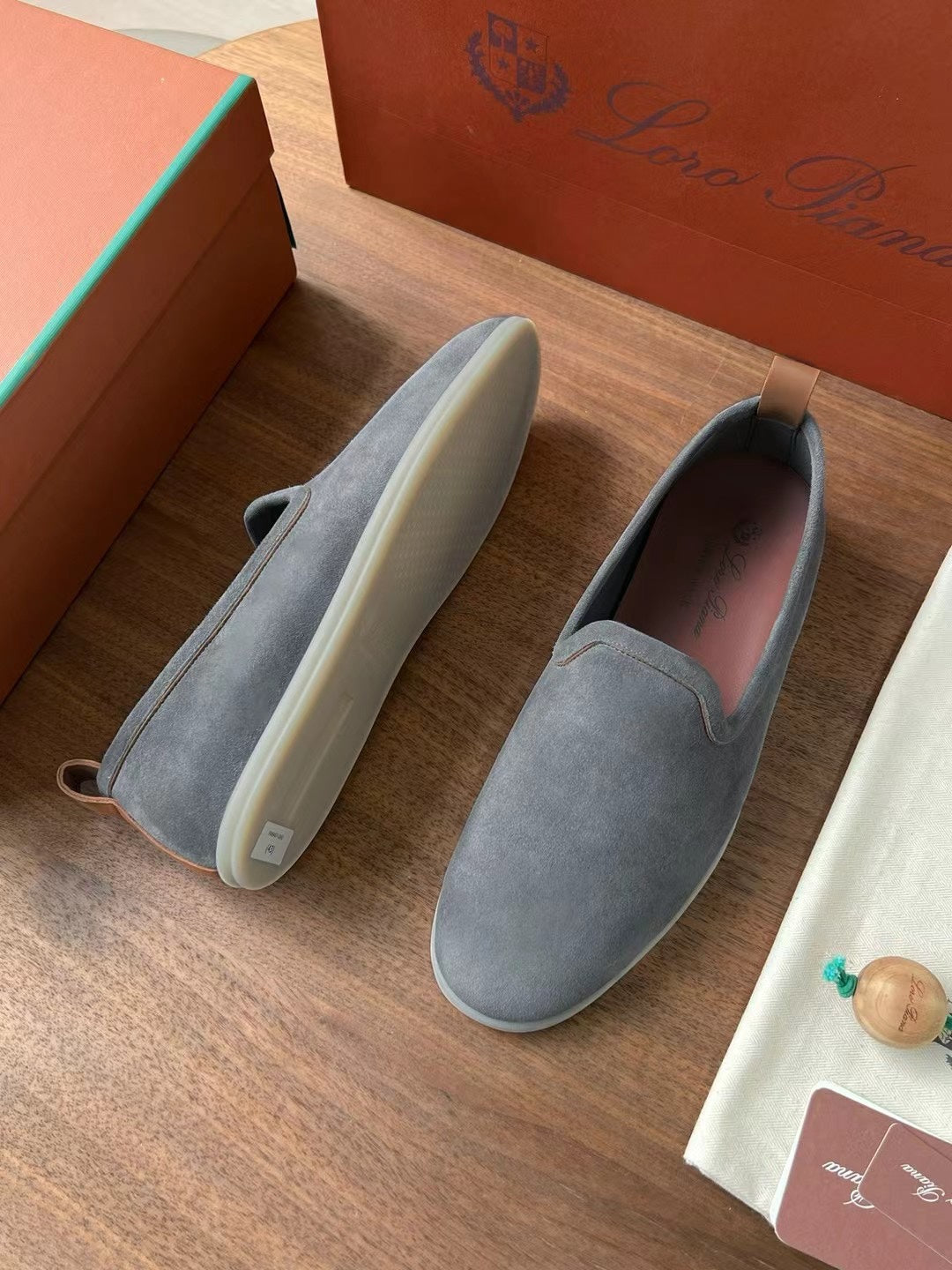 LP VENICE WALK LOAFERS STONE SUEDE