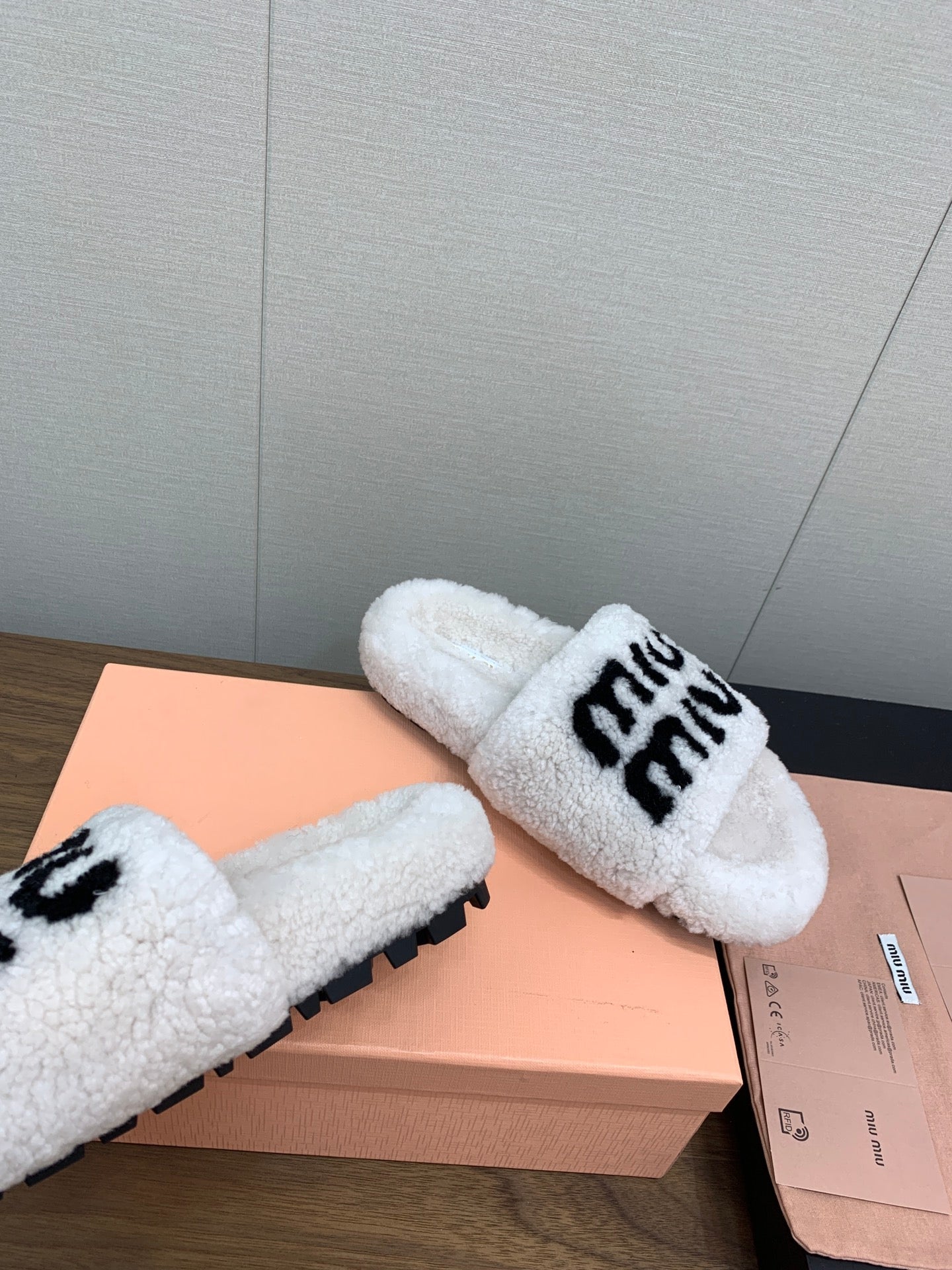 Miu slippers White With Black Text Pure Wool