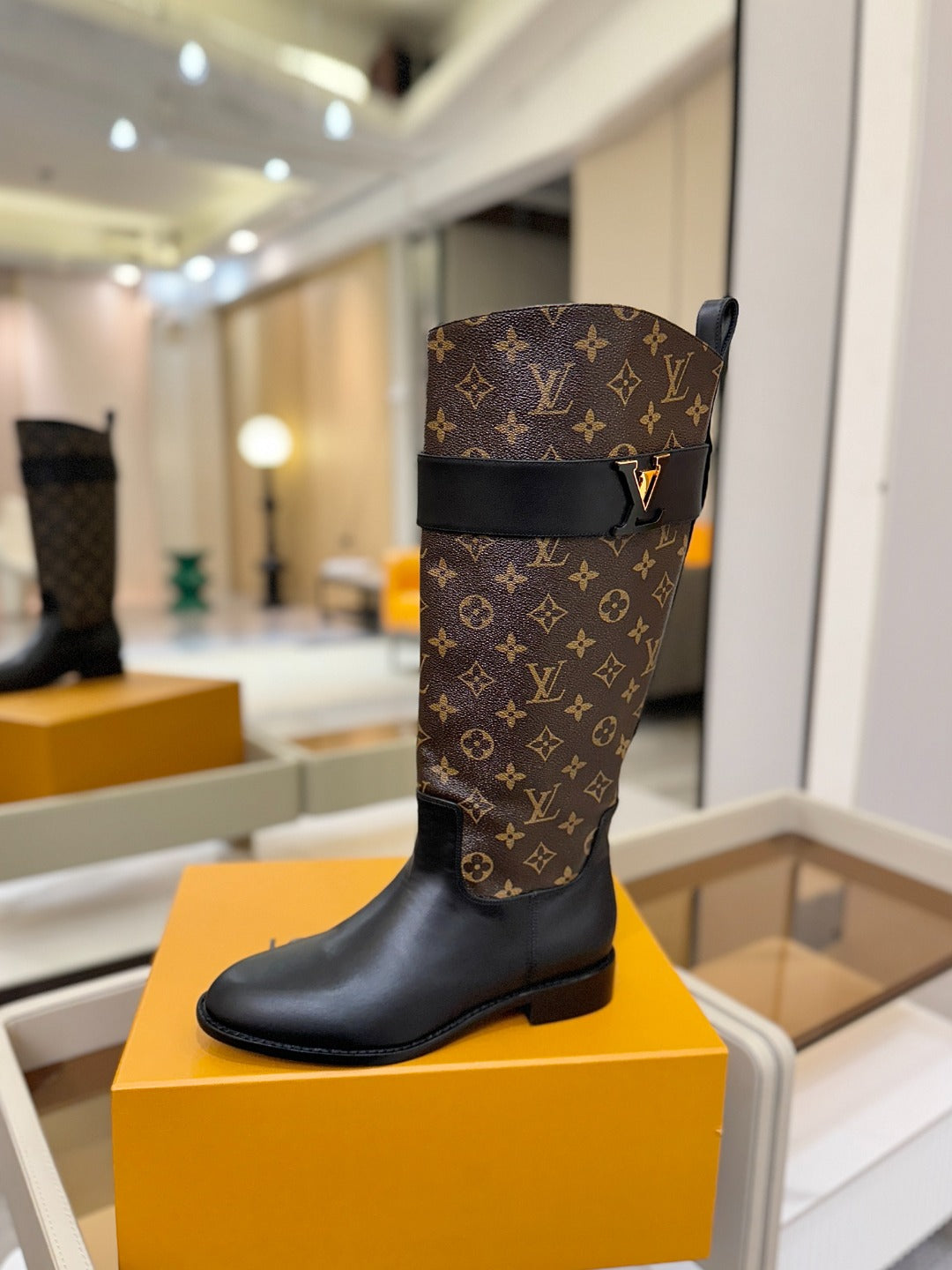 LV 25 Metal Buckle Riding Boots Monogram Brown Cowhide 573889