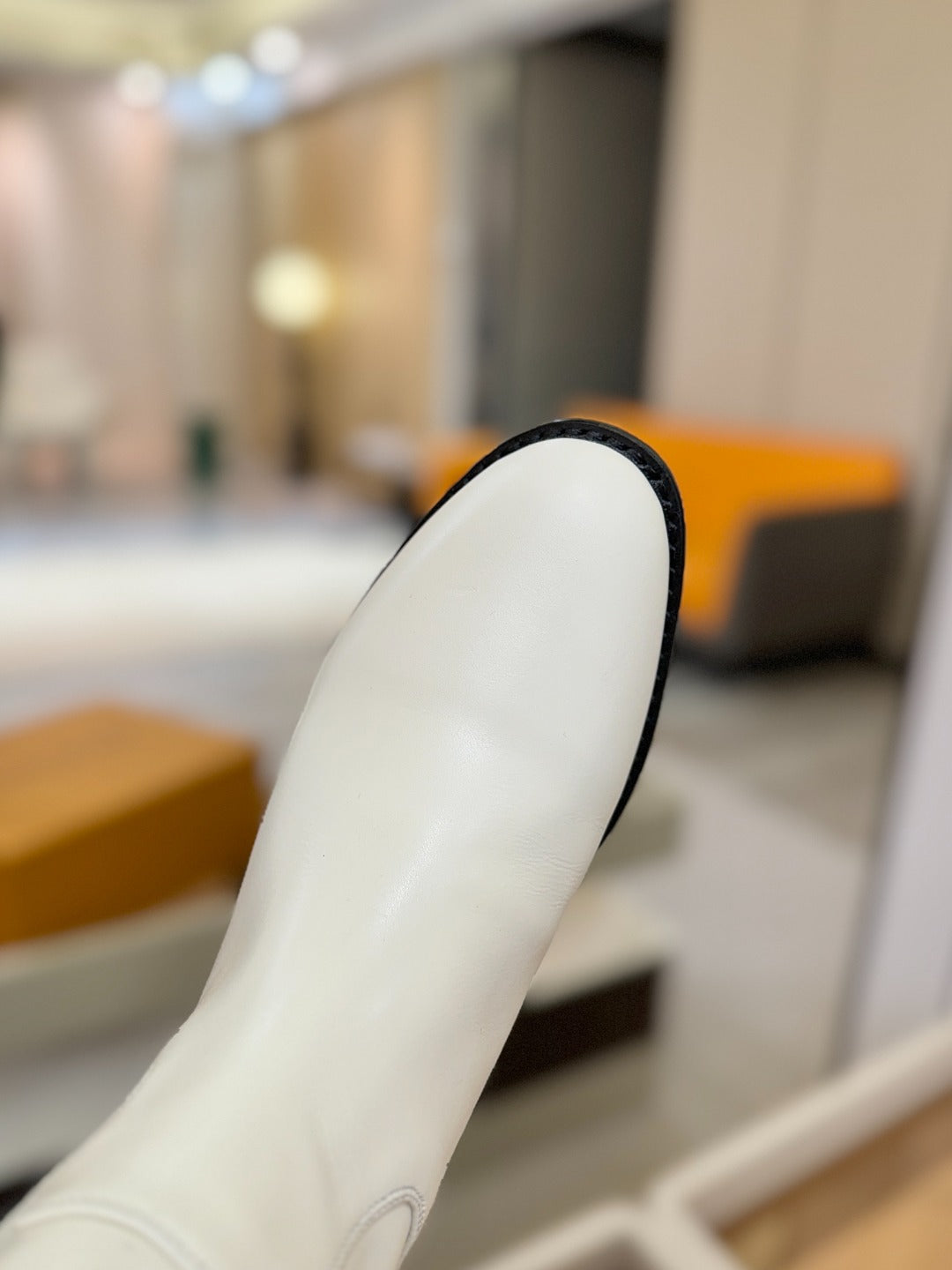 LV 25 Metal Buckle Riding Boots White Sheepskin 573890