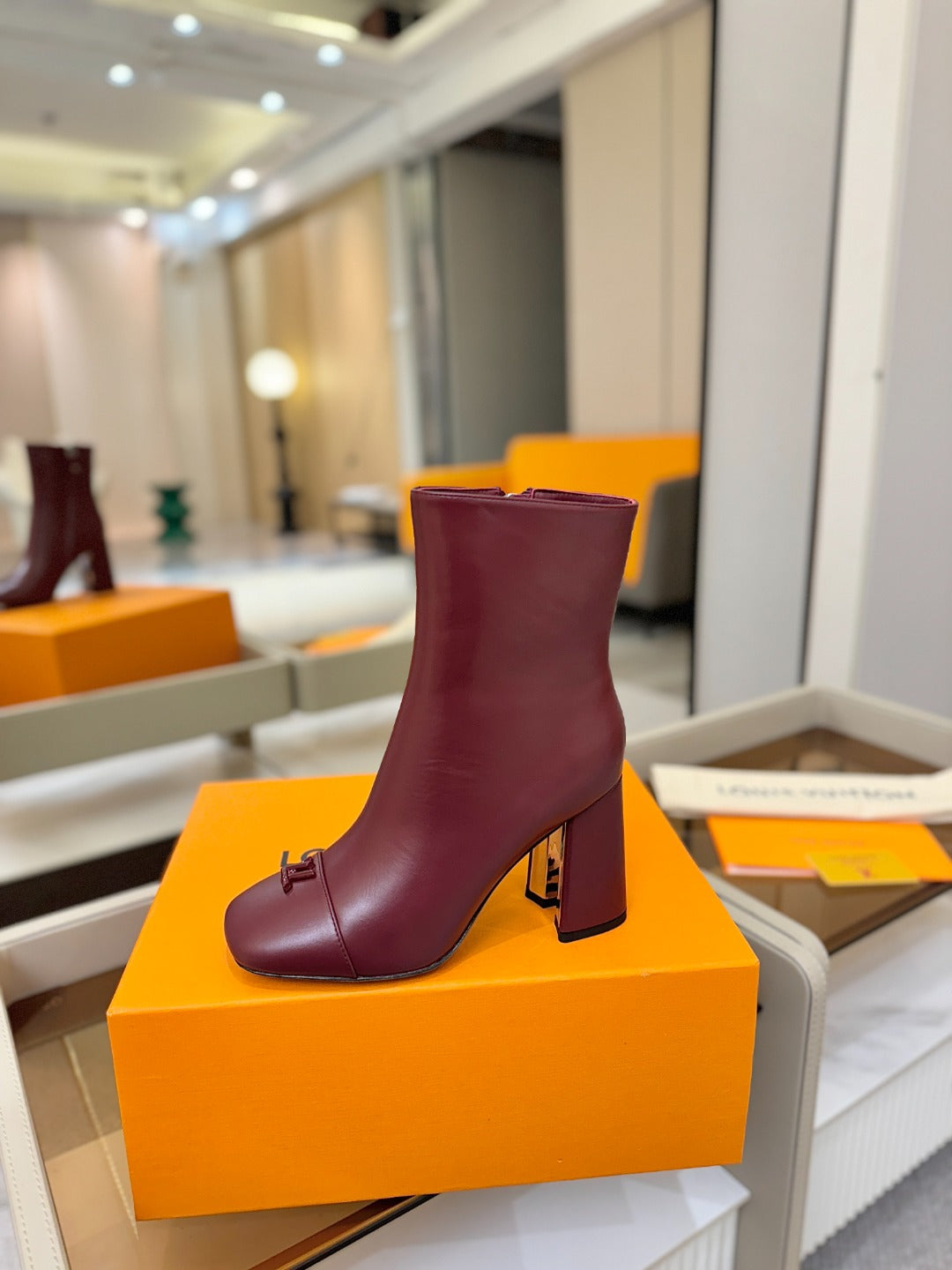 LV Ankle Boots 90 Burgundy Sheepskin 573715