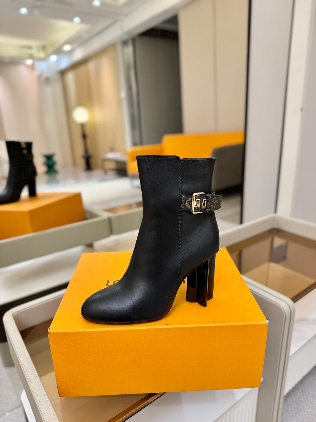 LV 25 Runway Ankle Boots 100 Black Calfskin Mix Belt  573869