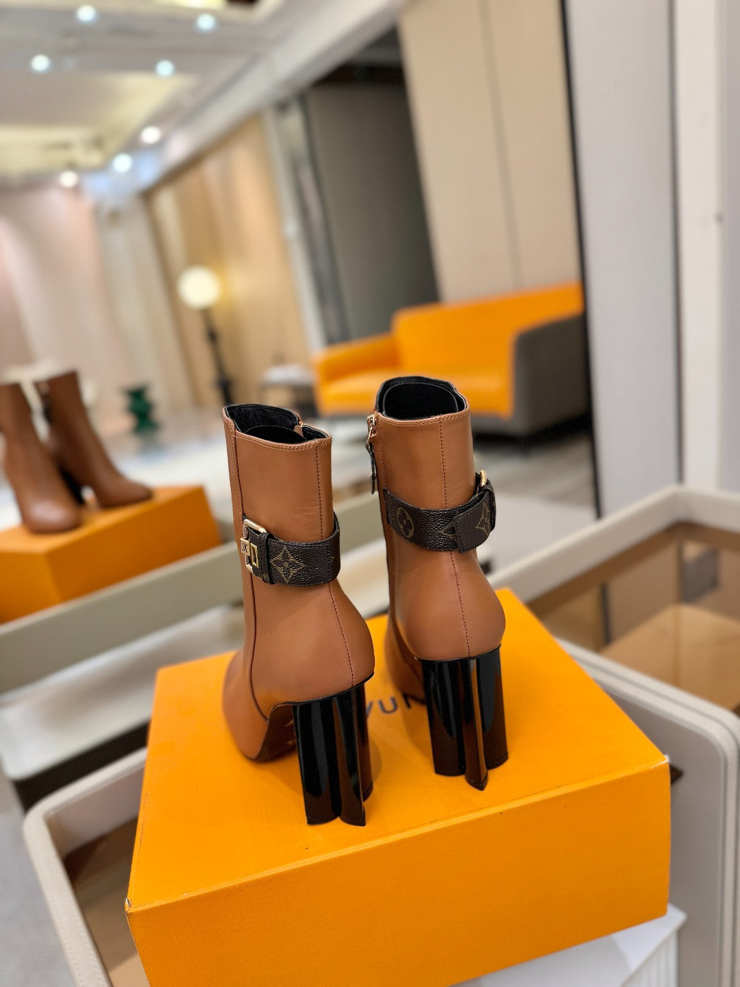 LV 25 Runway Ankle Boots 100 Light Brown Calfskin Mix Belt  573870