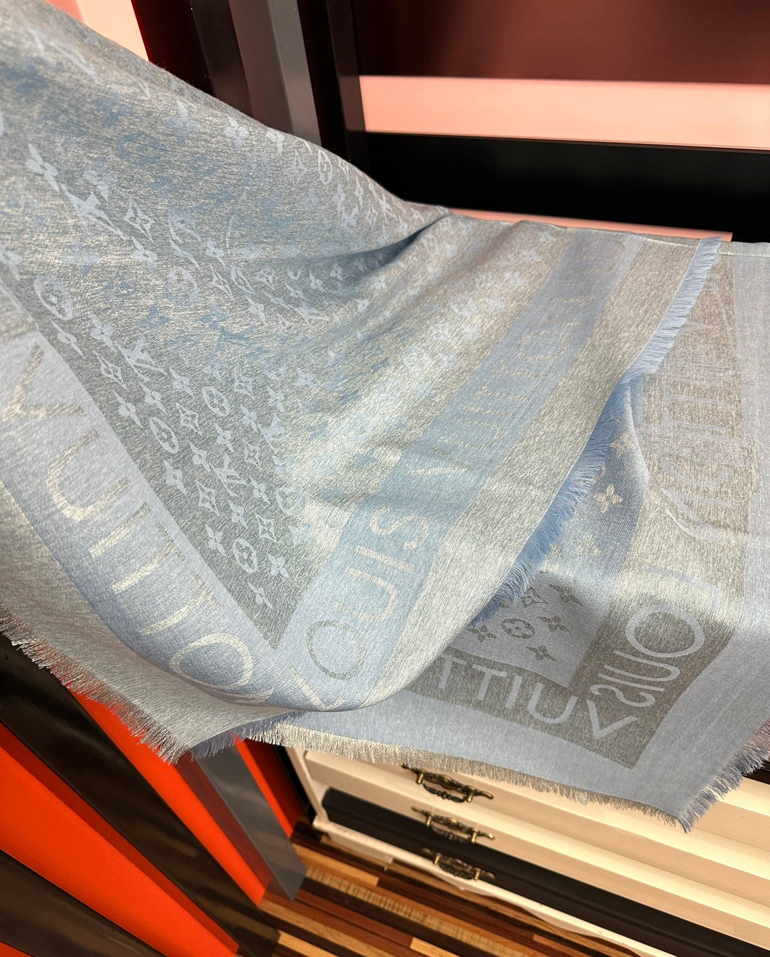 LV  Long Scarf 140cm Baby Blue Cashmere 967312