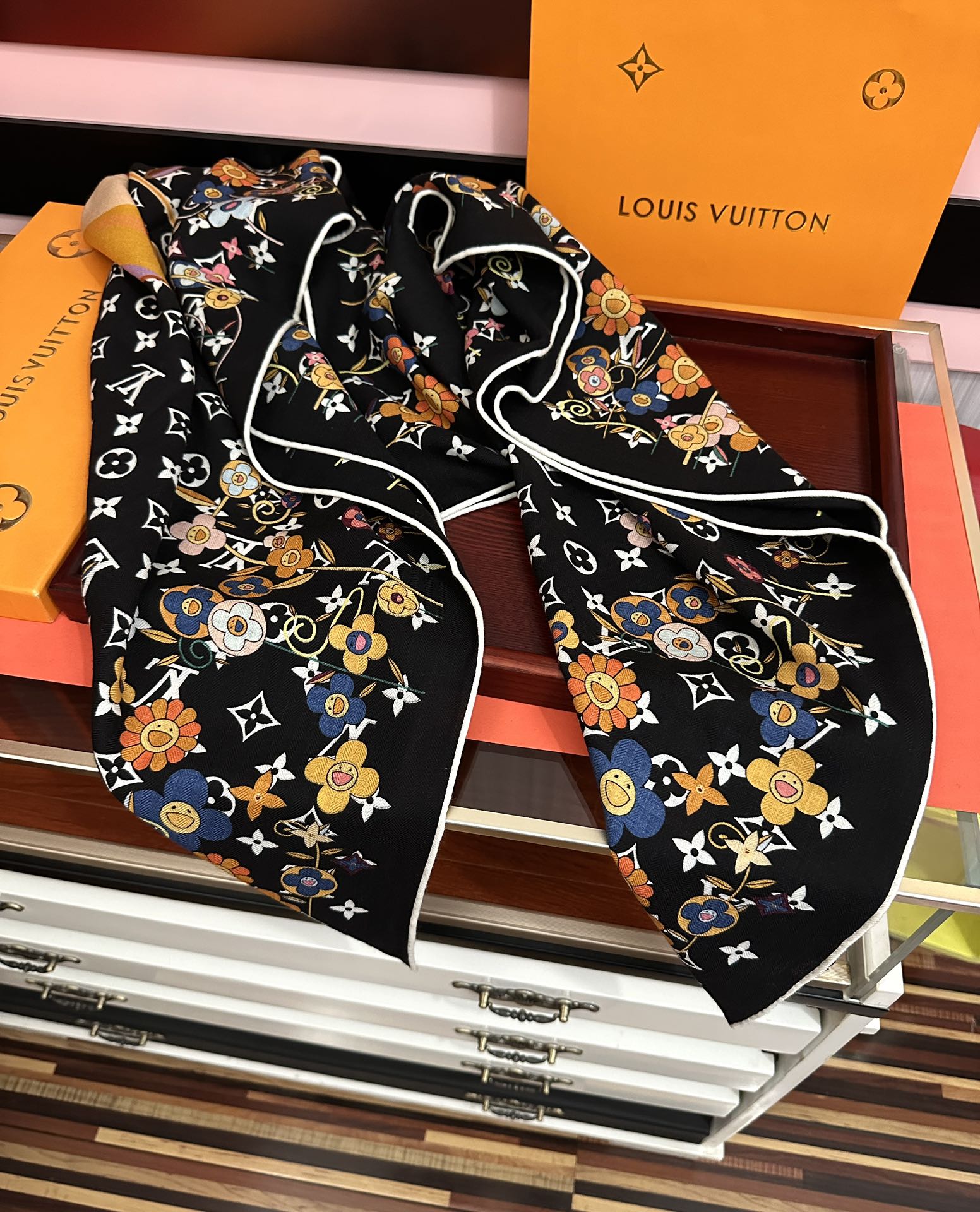 LV Double-Sided 140cm Black Colorful Silk Cashmere 967343