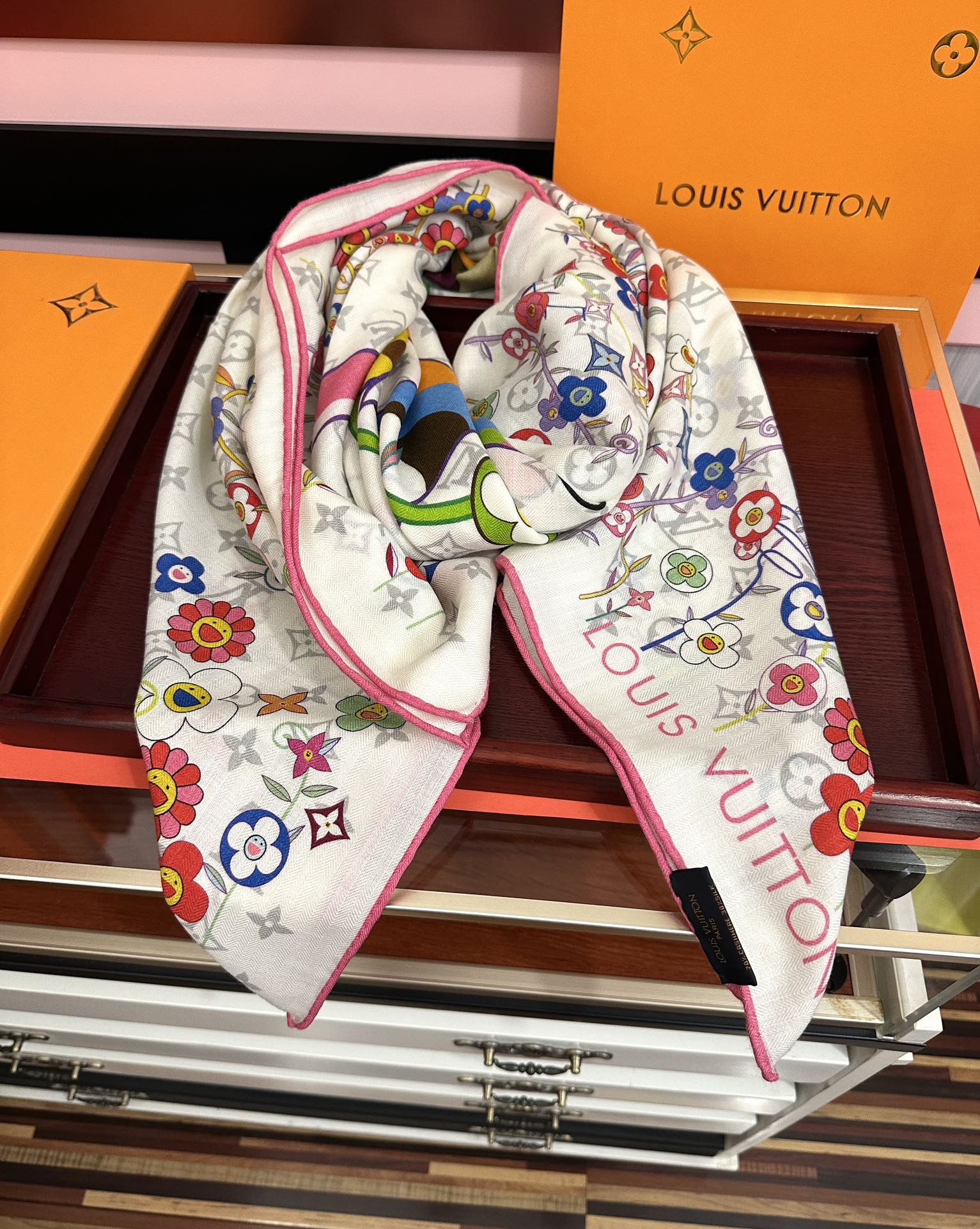 LV Double-Sided 140cm White Colorful Silk Cashmere 967344