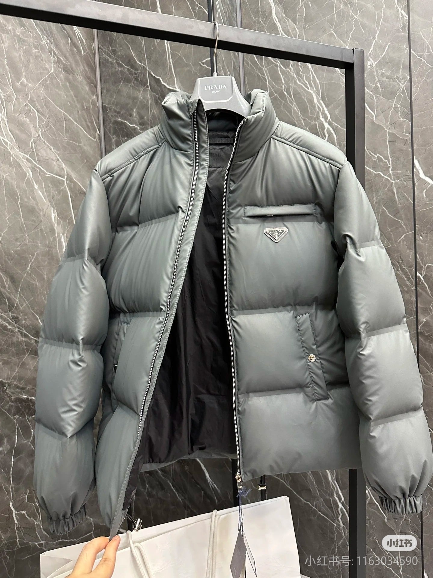 Prada 25 Down Jacket Black And Grey Polyester 291391
