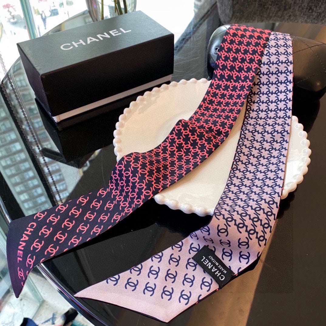 CC  Twilly Mini Scarf 120cm Navy Blue Pink Mulberry Silk 802153