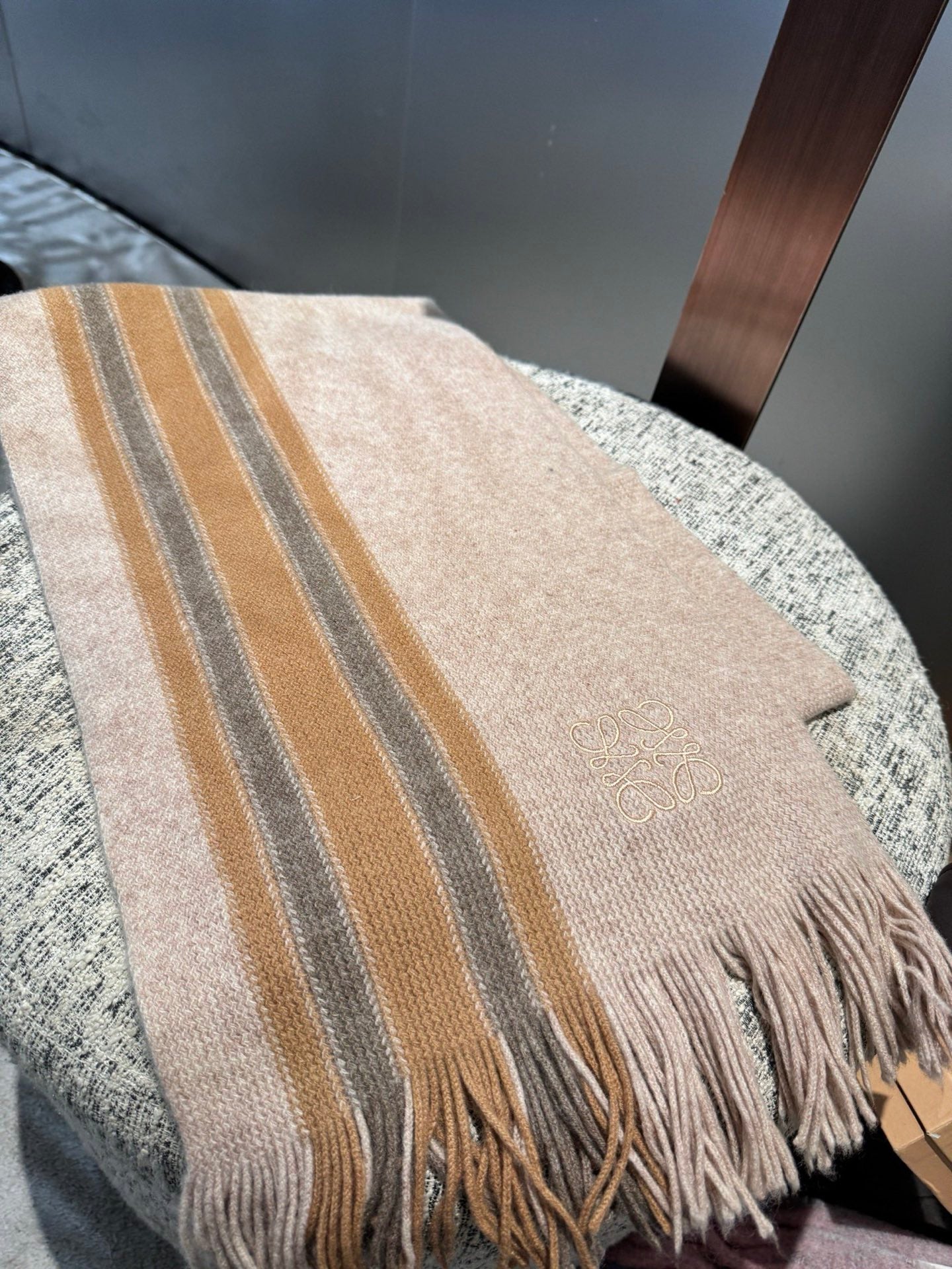 Loewe Scarf 180CM  Beige Camel Cashmere 968539