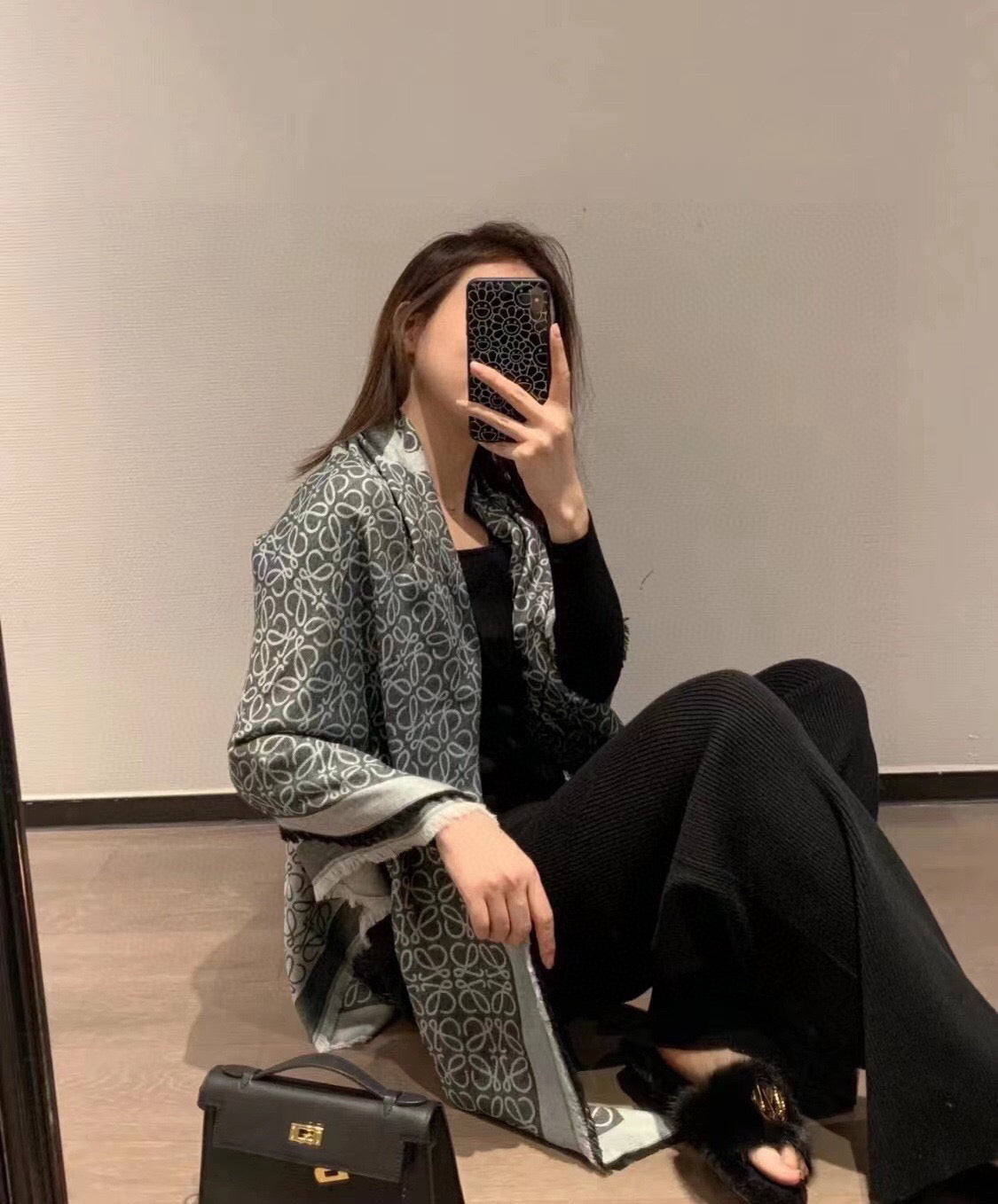 Loewe Scarf 140CM Black Gray Cashmere 100112