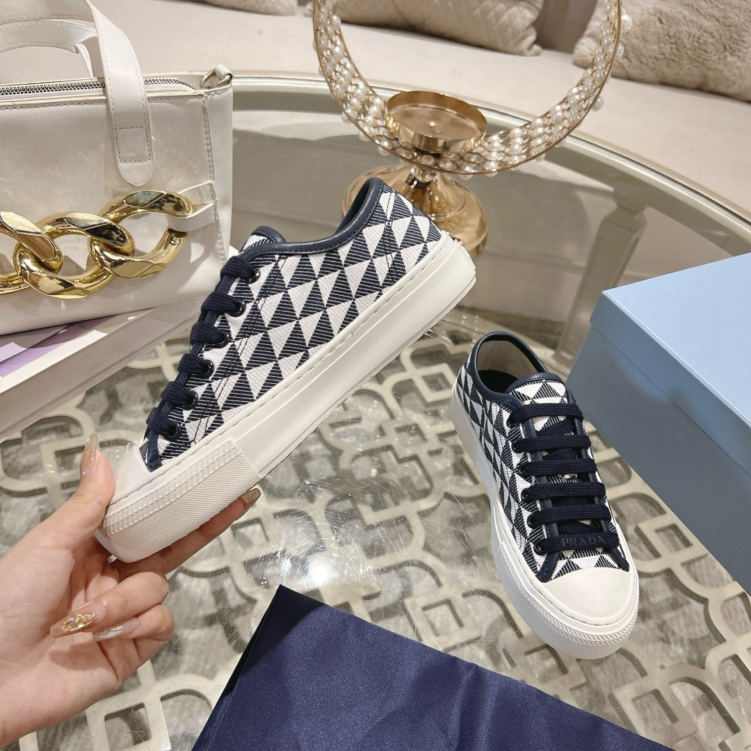 PRA 26S Sneaker Black White Canvas 625936