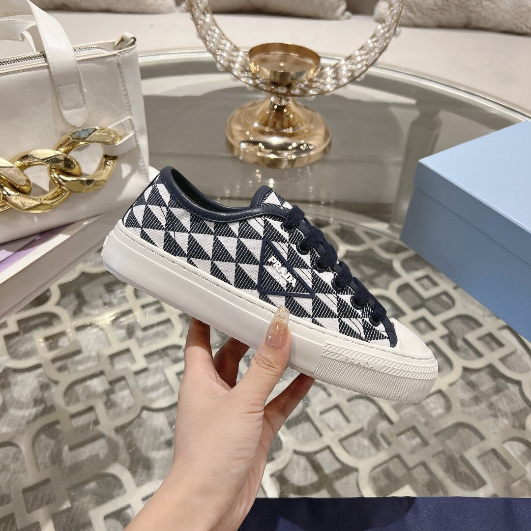 PRA 26S Sneaker Black White Canvas 625936