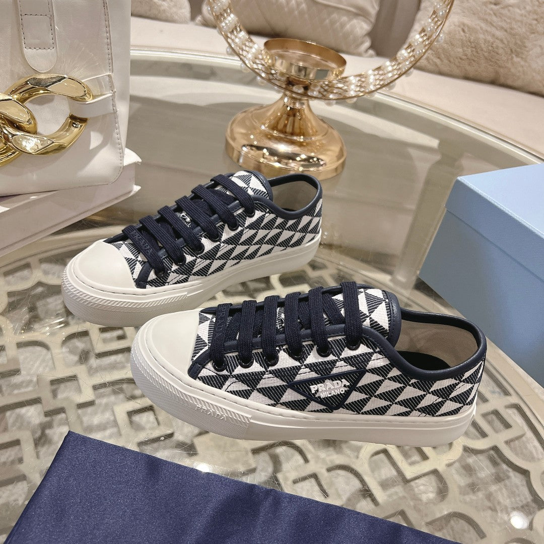 PRA 26S Sneaker Black White Canvas 625936