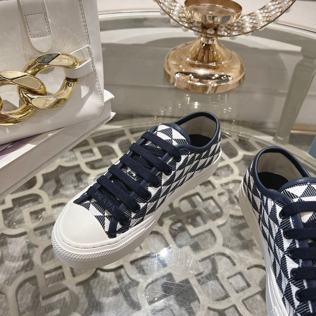 PRA 26S Sneaker Black White Canvas 625936