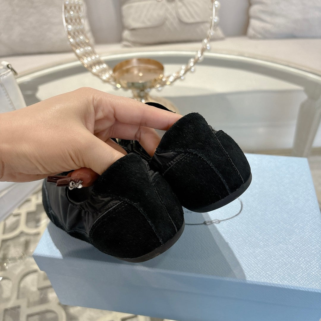 PRA 26S Casual Sneaker Black Canvas Suede 625959