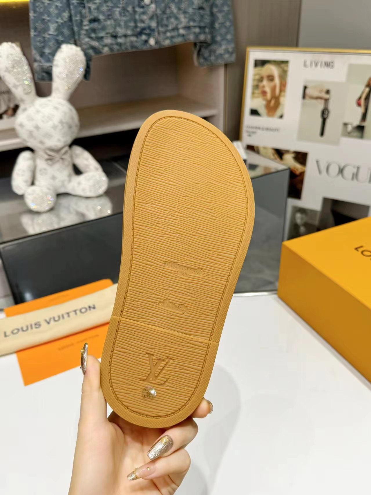 lv bliss flat mule cream canvas calfskin