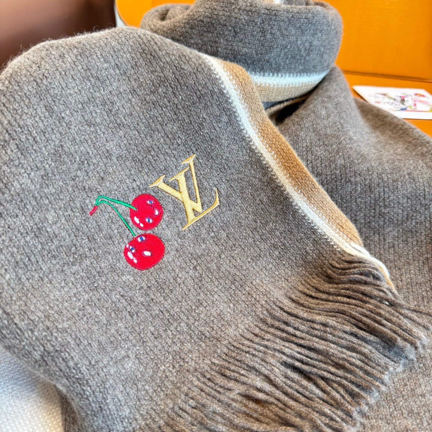 LV 25ss Scarf 180CM Brown Knitted Cashmere  292791